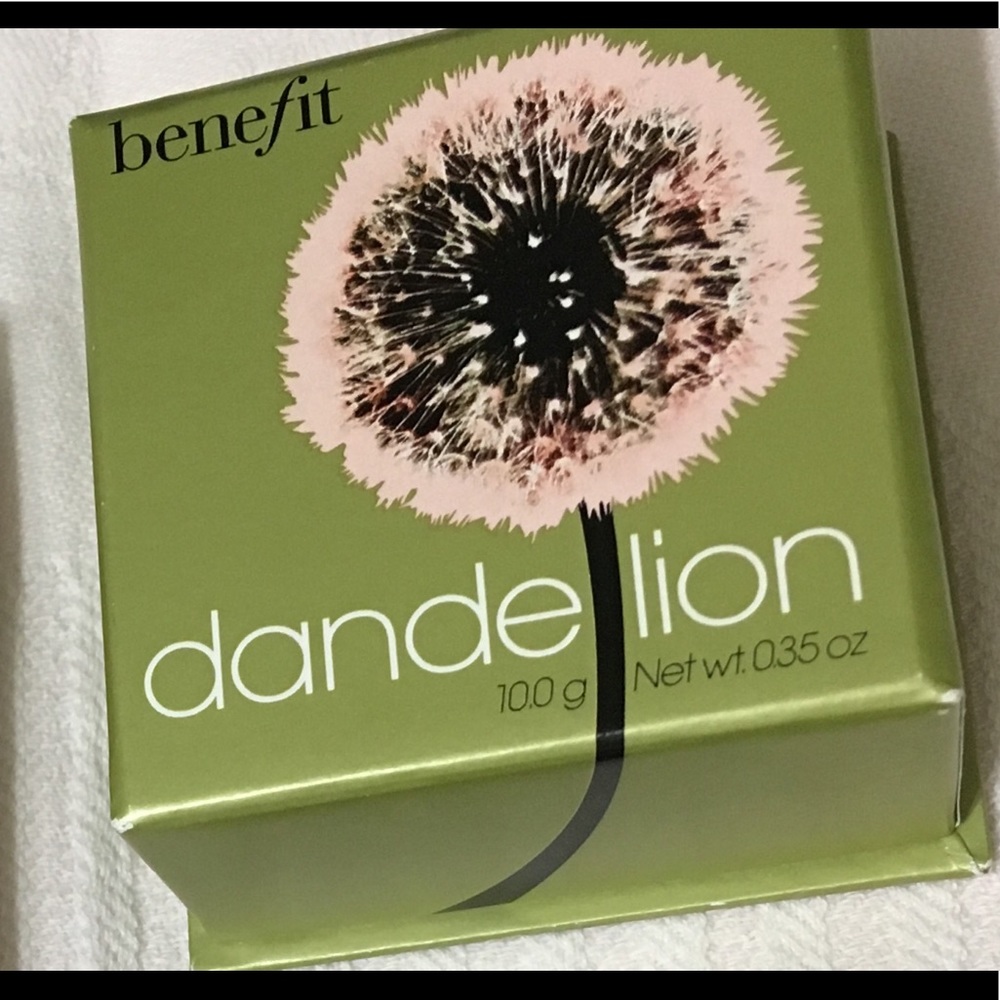 Benefit Dandelion Pink Face Powder